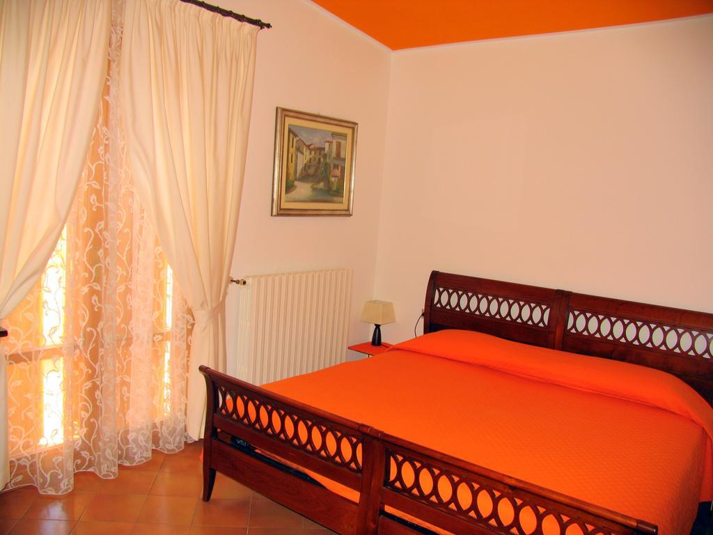 La Casa Dei Boschi Bed and Breakfast San Marino Værelse billede